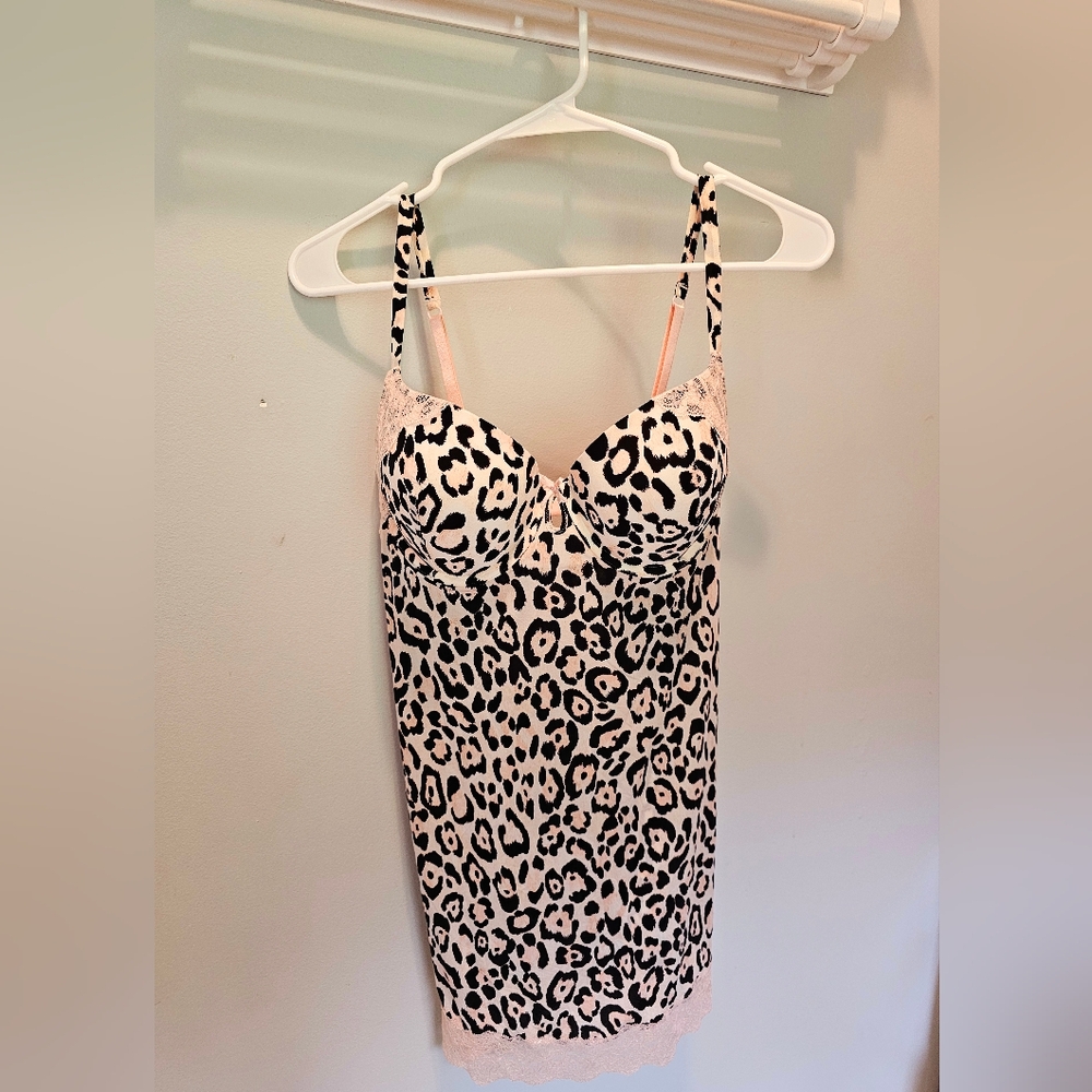 NEW vintage Valentine 2012 Victoria's Secret lingerie nightgown dress lace 36D